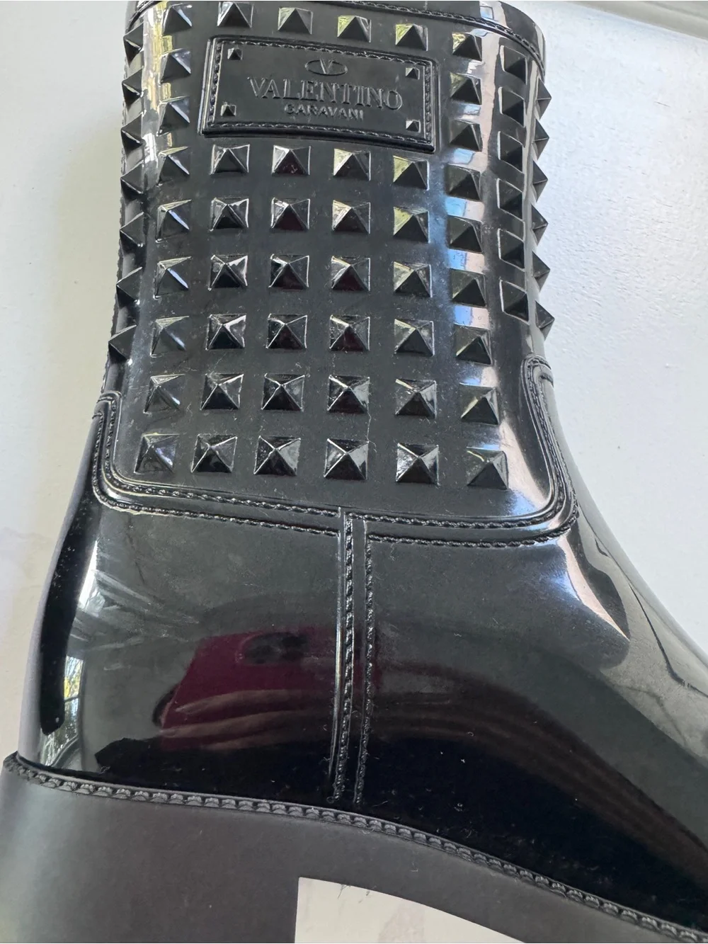 Valentino Garavani Black Gloss Pyramid-Stud Rain Boots